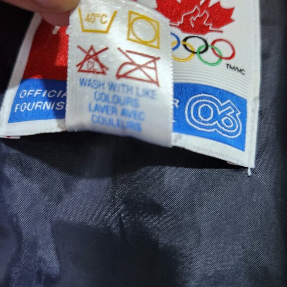 Canadian Olympic Team Puffer Vest Men's XL Quilted Hooded Pockets HBC 2006 - Picture 13 of 13